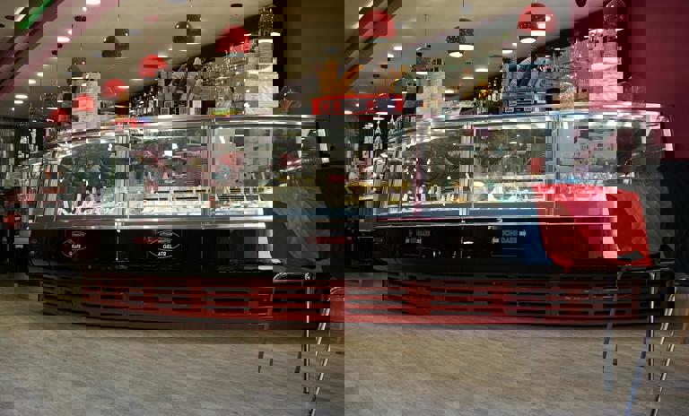 Bespoke Ice Cream Shop Invents Unexpected Flavours With Local Ingredients